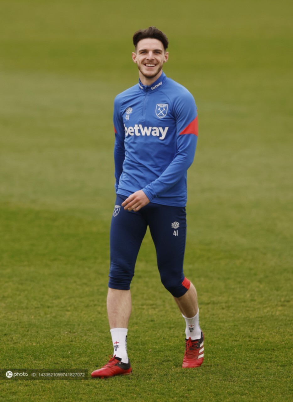 九游体育APP包含赛后西汉姆调整名单以备欧联，扳平良机环节打磨，质疑声仍在，赛季目标并未改变的词条