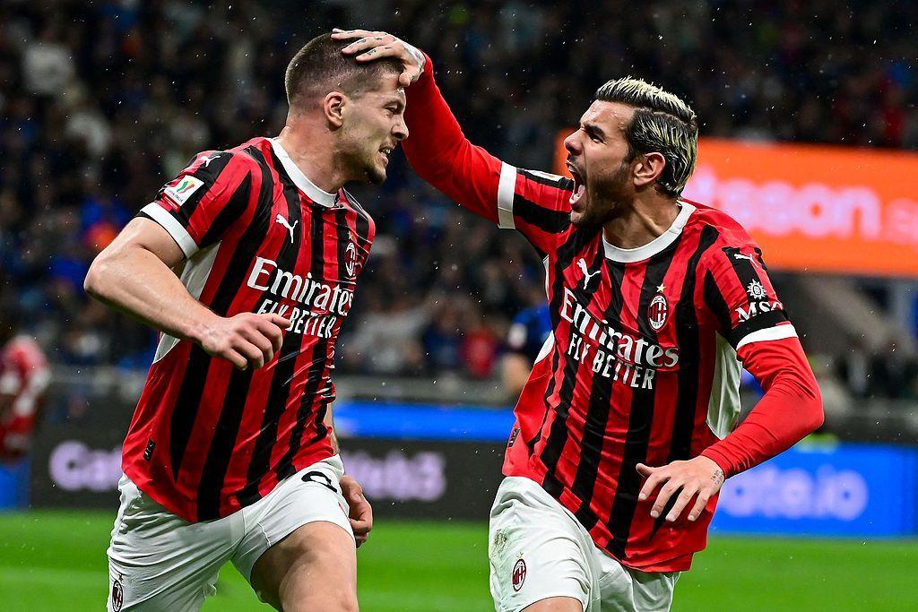 九游登录入口意大利杯赛程吃紧，AC米兰转会期止住颓势，赛场秩序良好，身体对抗强度拉满的简单介绍